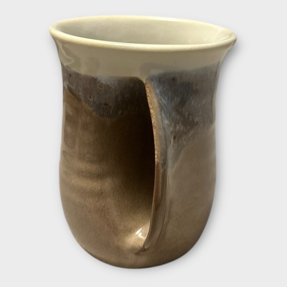 Clay In Motion Pottery Hand Warmer Coffee Mug Drip Glaze Desert Sand Grip 5” - Picture 1 of 8